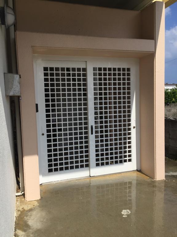 Court House K Villa Uruma Bagian luar foto